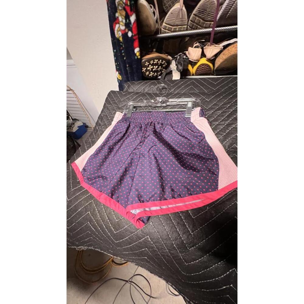 Danskin Now Women's Activewear Shorts, Size L/G (10-12)